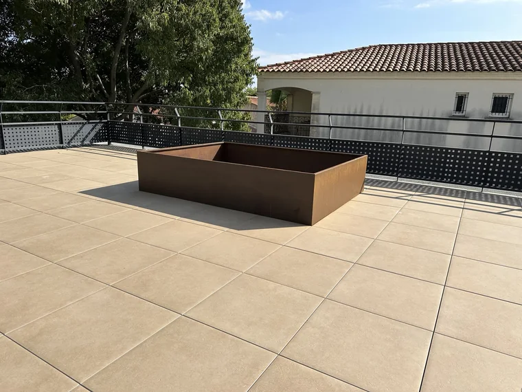 Terrasse, bac Corten & garde-corps
